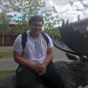 Meet your Posher, Victor